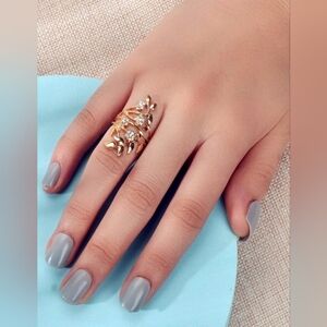 Yellow goldtone rhinestone floral decor ring